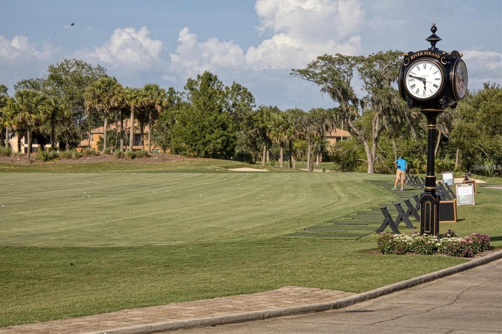 RIVER STRAND GOLF AND COUNTRY CLUB - Residential