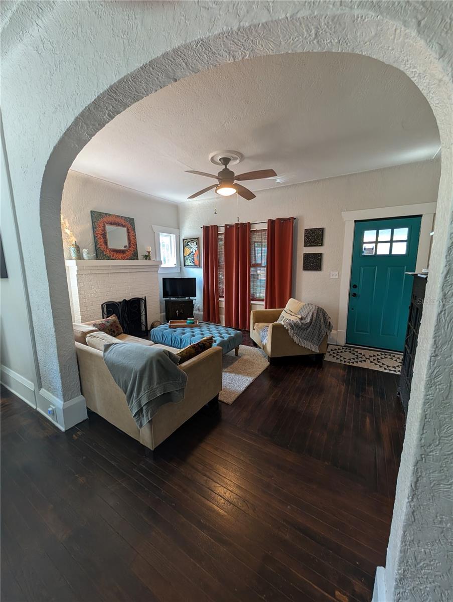 HARTS LTS F & G BLK 05 RICHS ADD DELAND - Residential