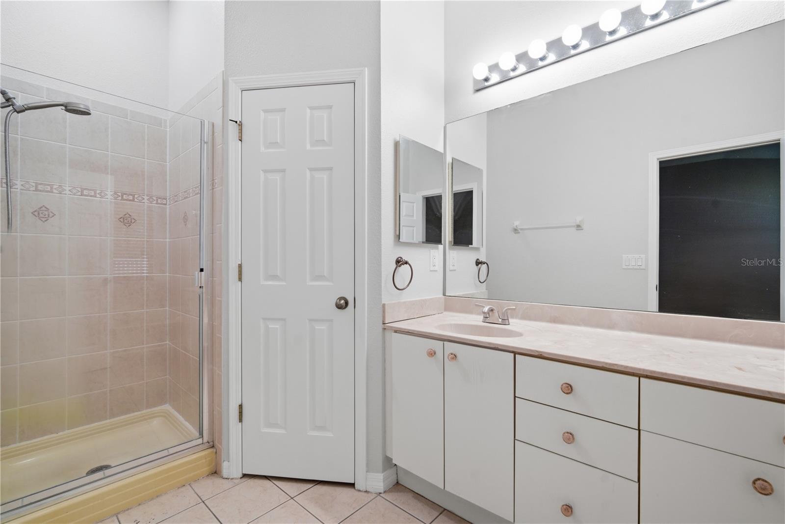 RIVERCREST PH 1B1 - Residential