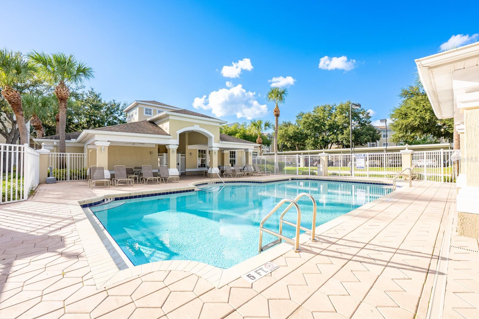 BRANTLEY TERRACE CONDO PH 1 THRU 7 - Residential