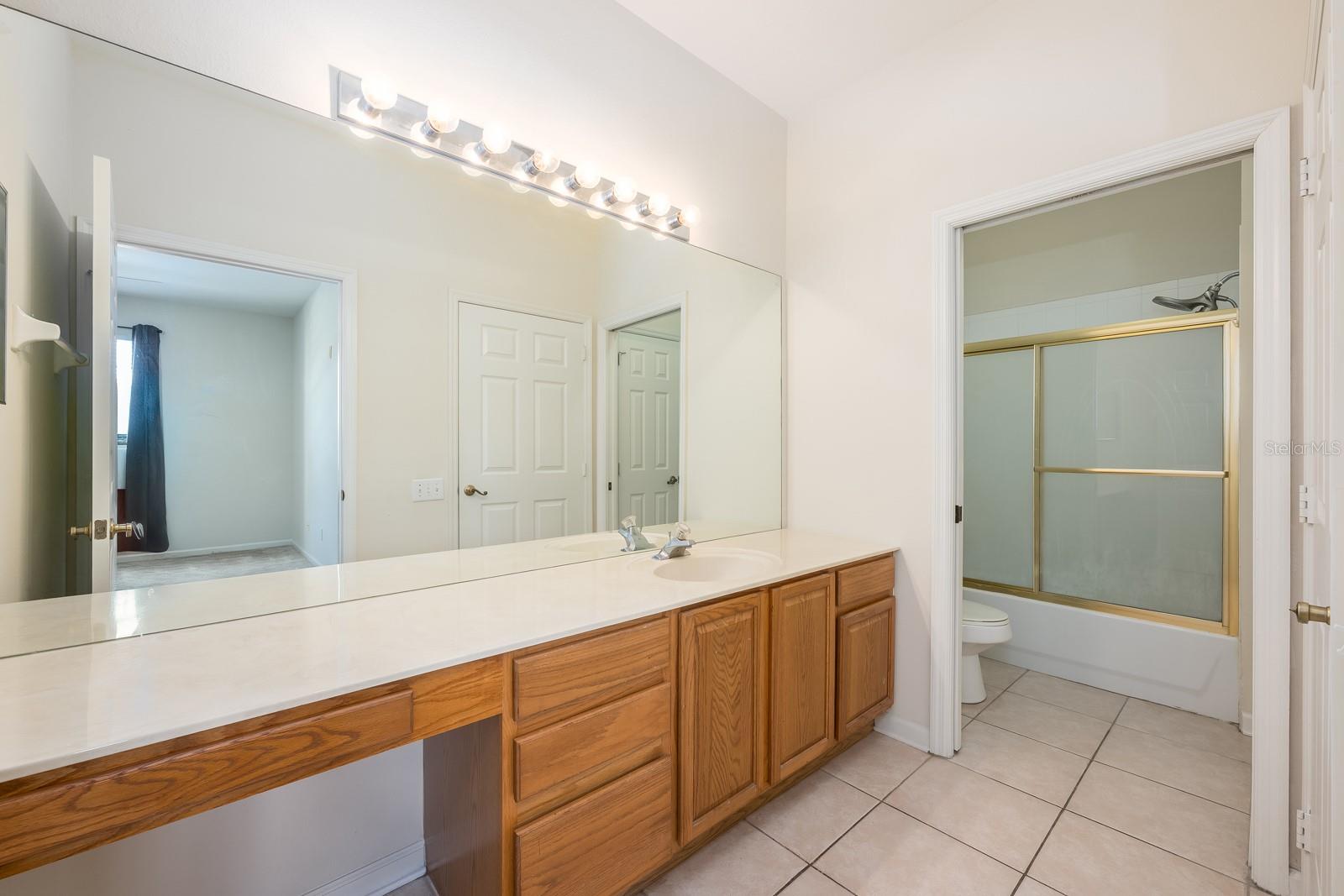 BRANTLEY TERRACE CONDO PH 1 THRU 7 - Residential