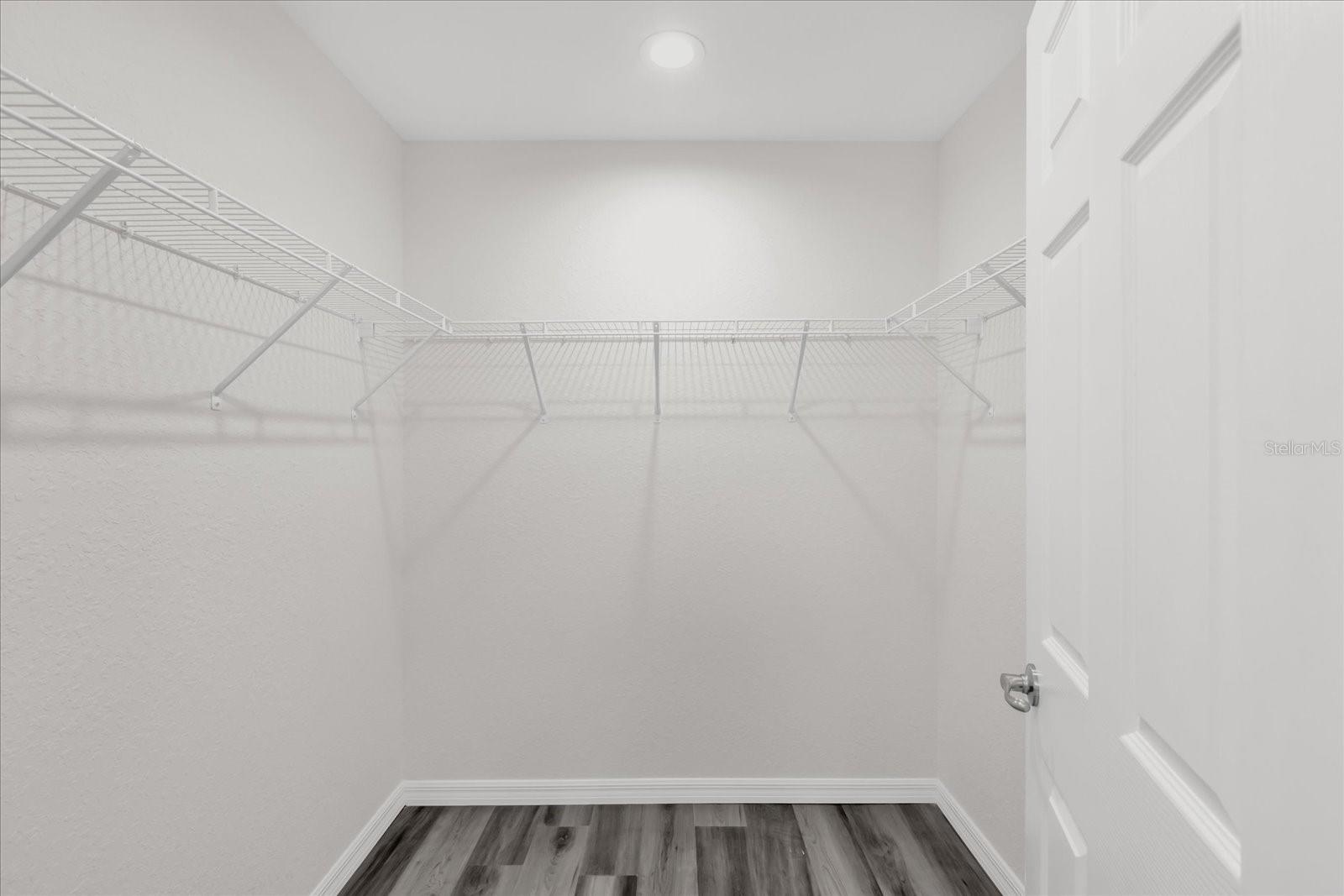 SILVER SPGS SHORES UN #35 - Residential