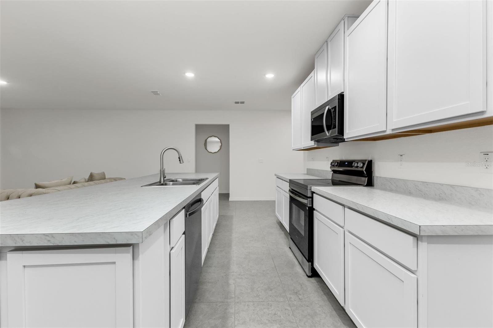 1570 - PORT CHARLOTTE SUB 24 - Residential