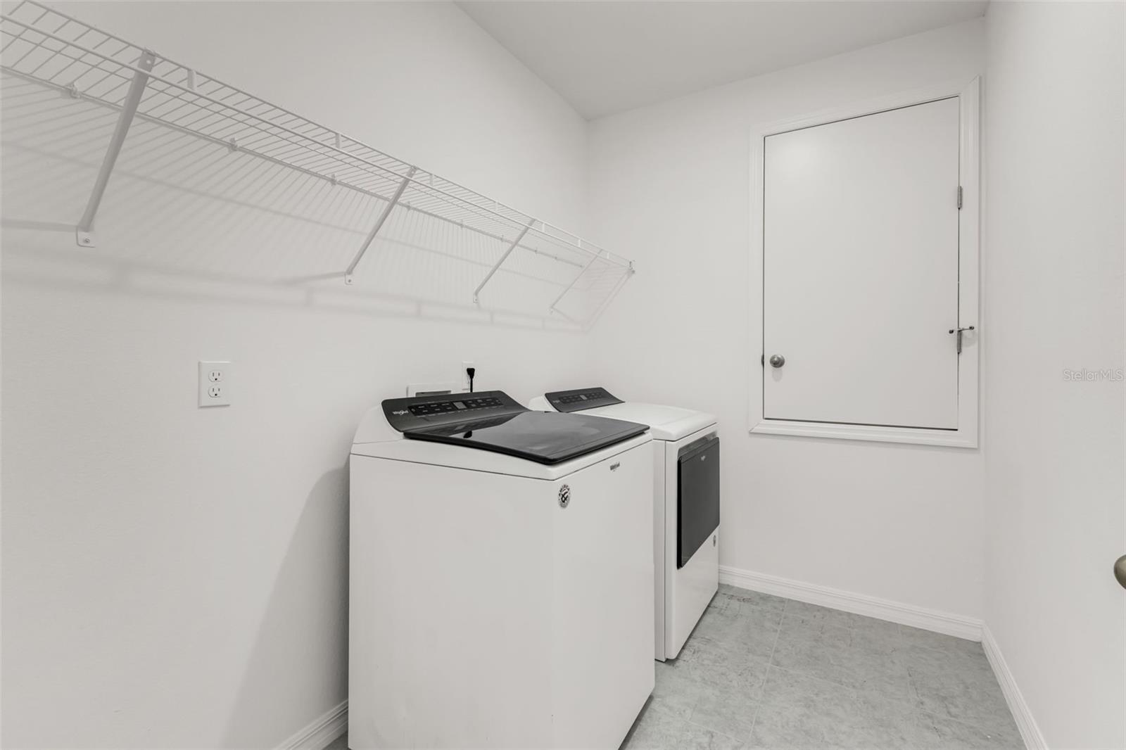 1570 - PORT CHARLOTTE SUB 24 - Residential