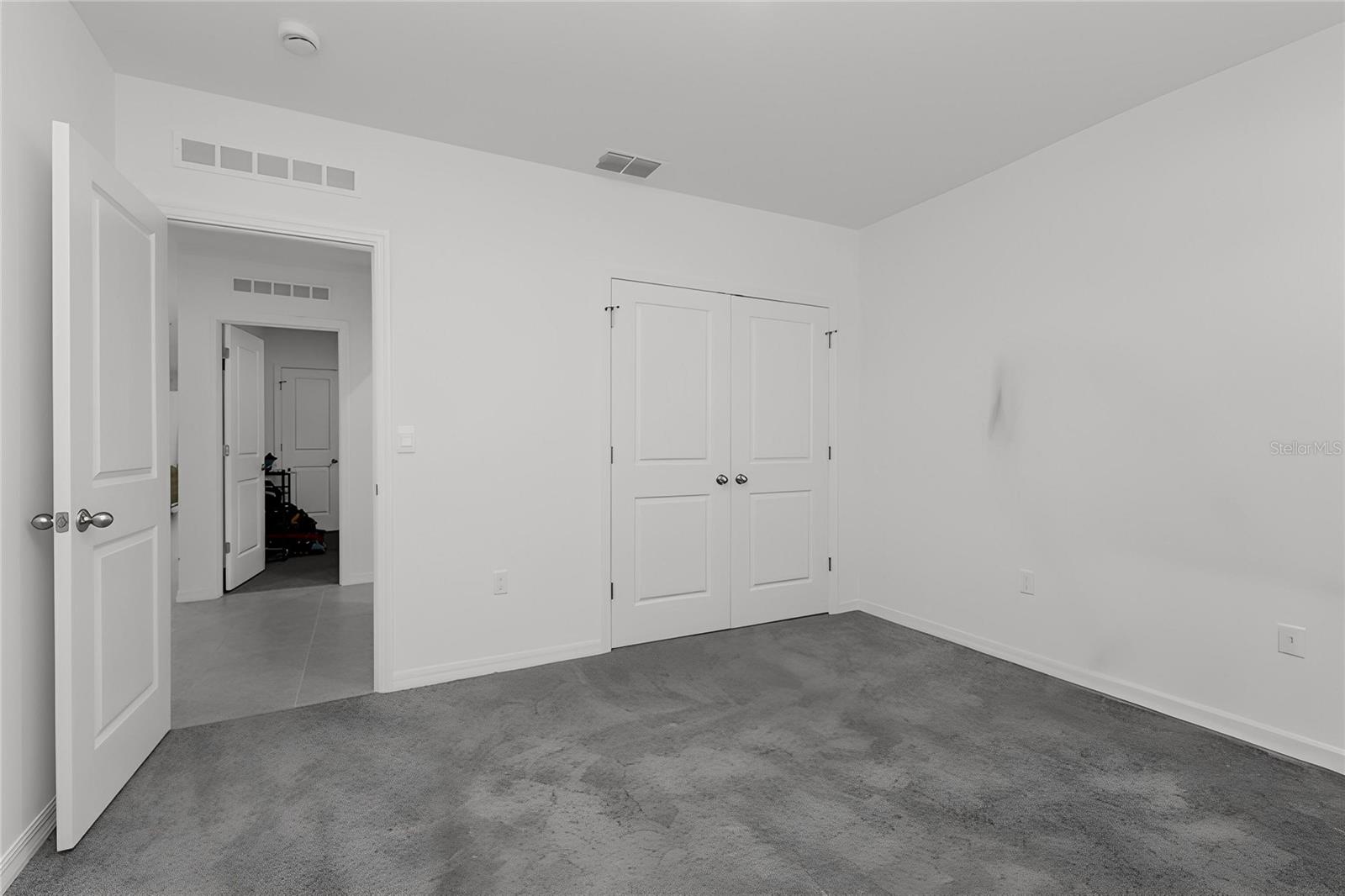 1570 - PORT CHARLOTTE SUB 24 - Residential