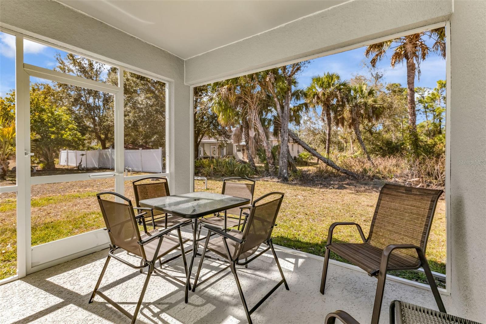 1570 - PORT CHARLOTTE SUB 24 - Residential