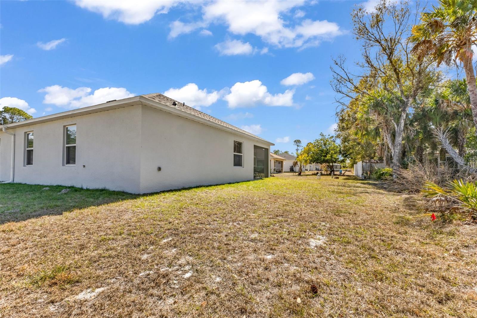 1570 - PORT CHARLOTTE SUB 24 - Residential