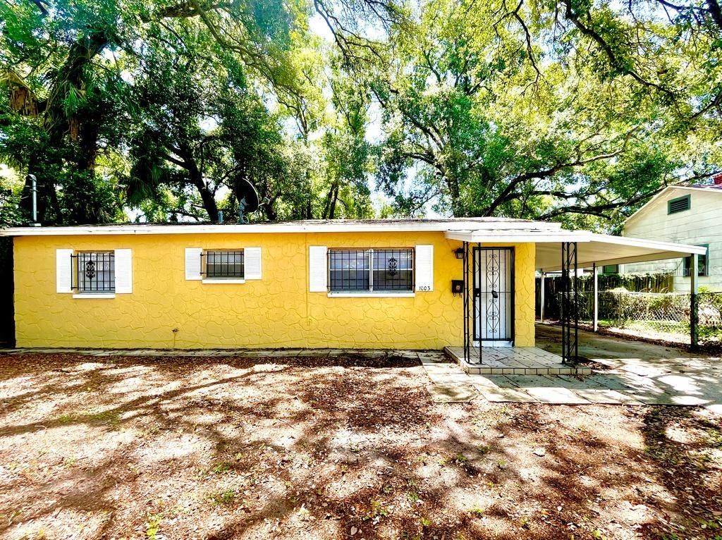 Photo of 1003 E 22nd Avenue, Tampa, FL 33605 (MLS # TB8503368)