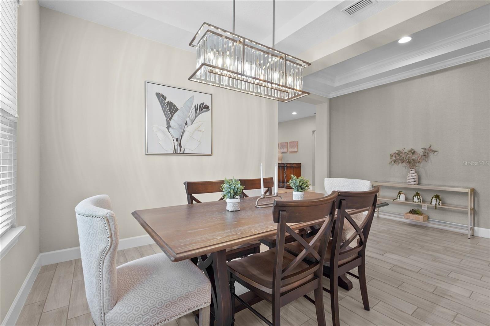 ESPLANADE PH VI - Residential