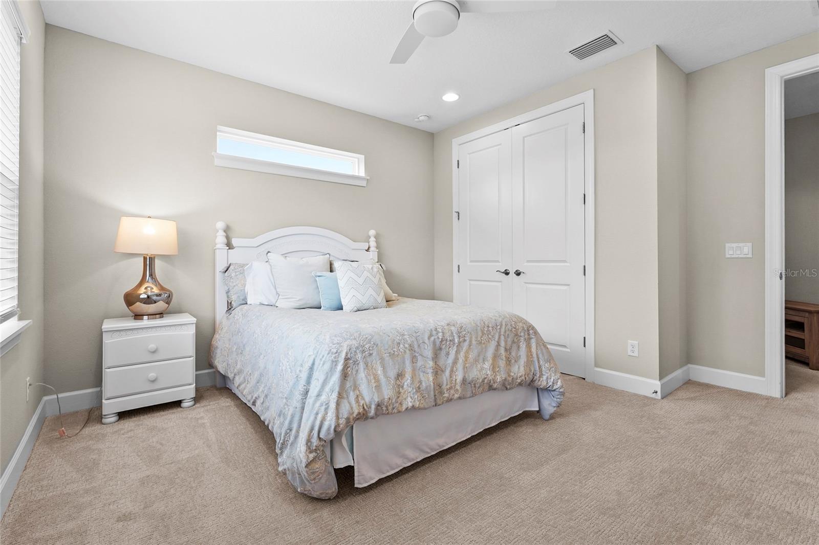 ESPLANADE PH VI - Residential