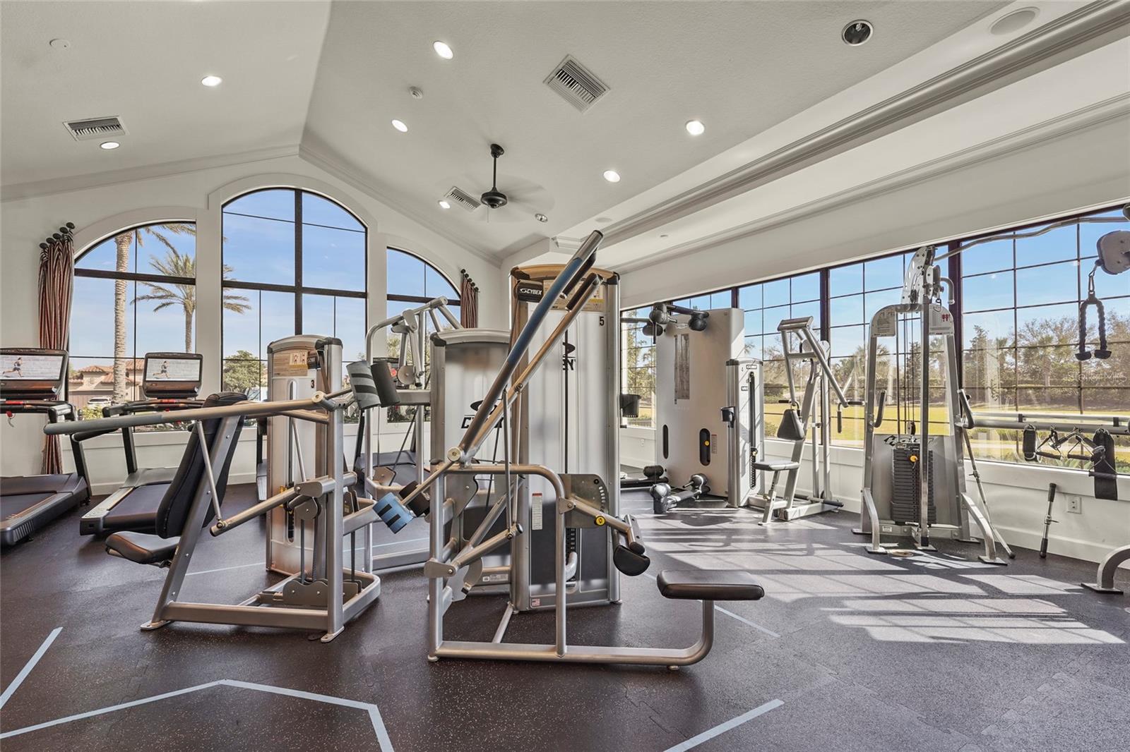 ESPLANADE PH VI - Residential