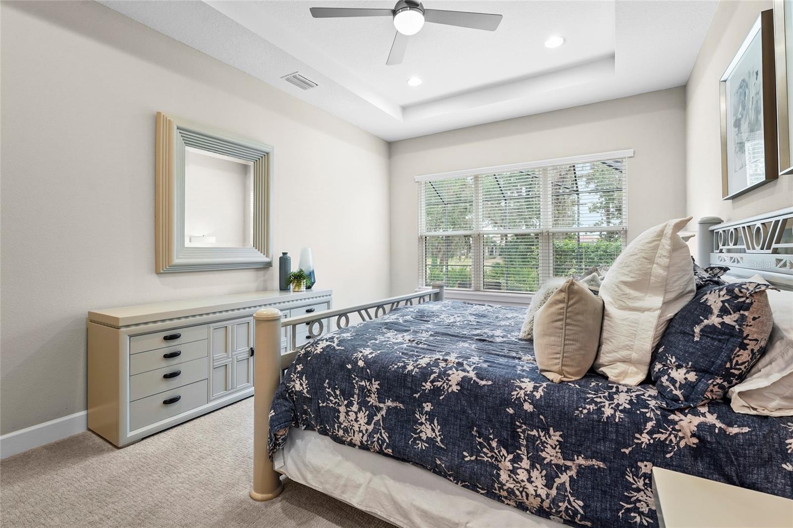 ESPLANADE PH VI - Residential