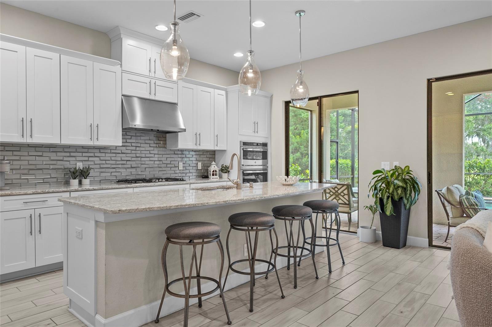 ESPLANADE PH VI - Residential