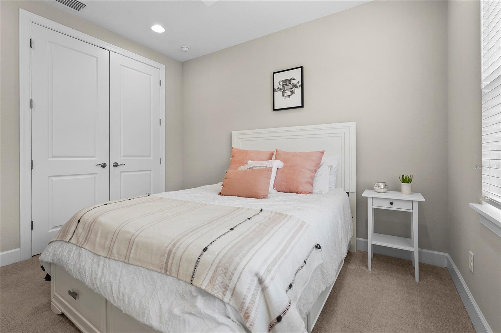 ESPLANADE PH VI - Residential