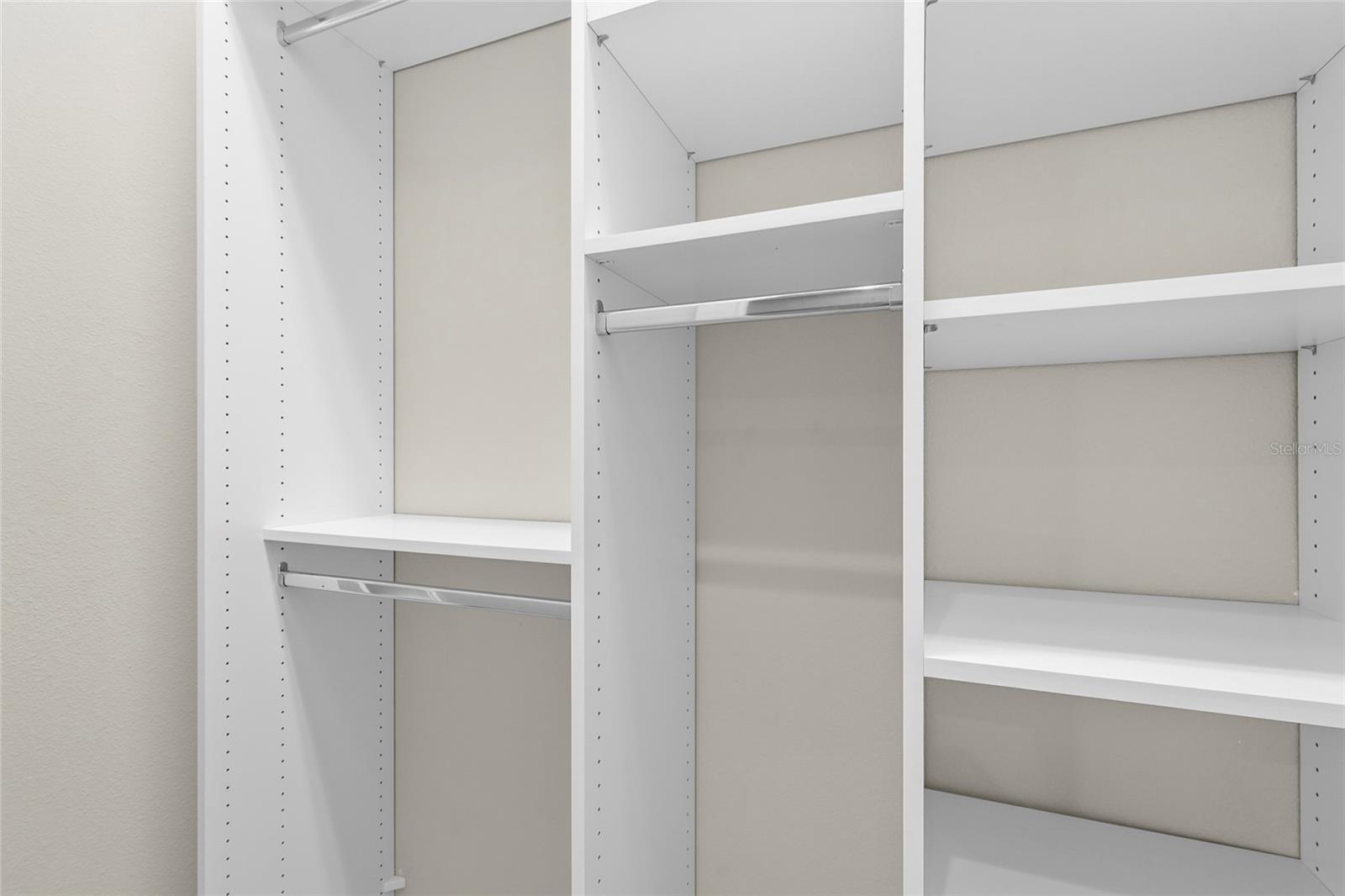 ESPLANADE PH VI - Residential