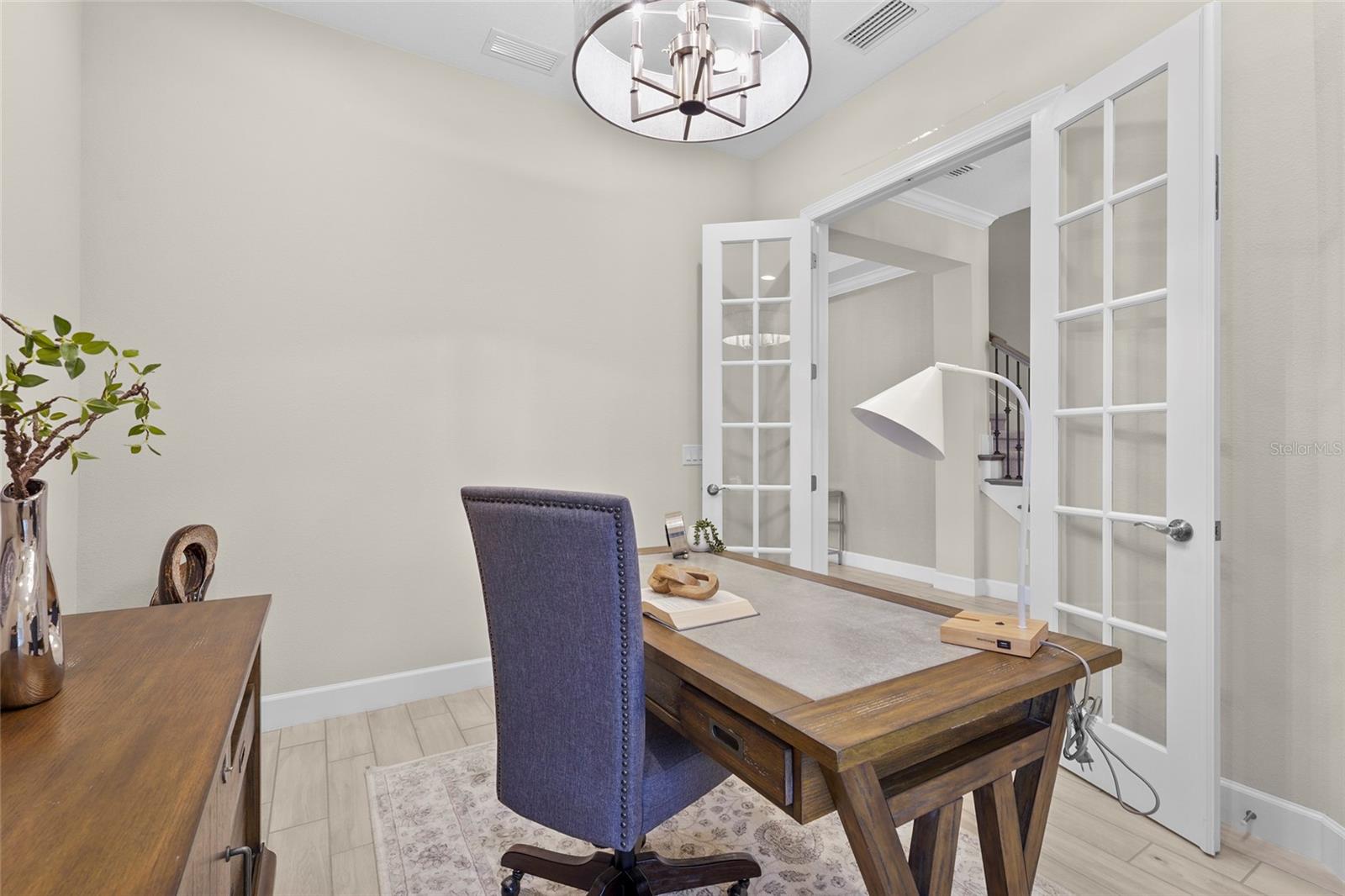 ESPLANADE PH VI - Residential