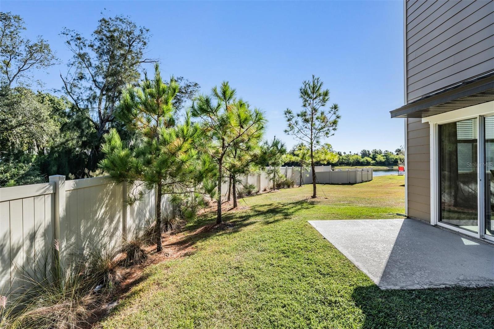 DUG CRK TWNHMS - Residential