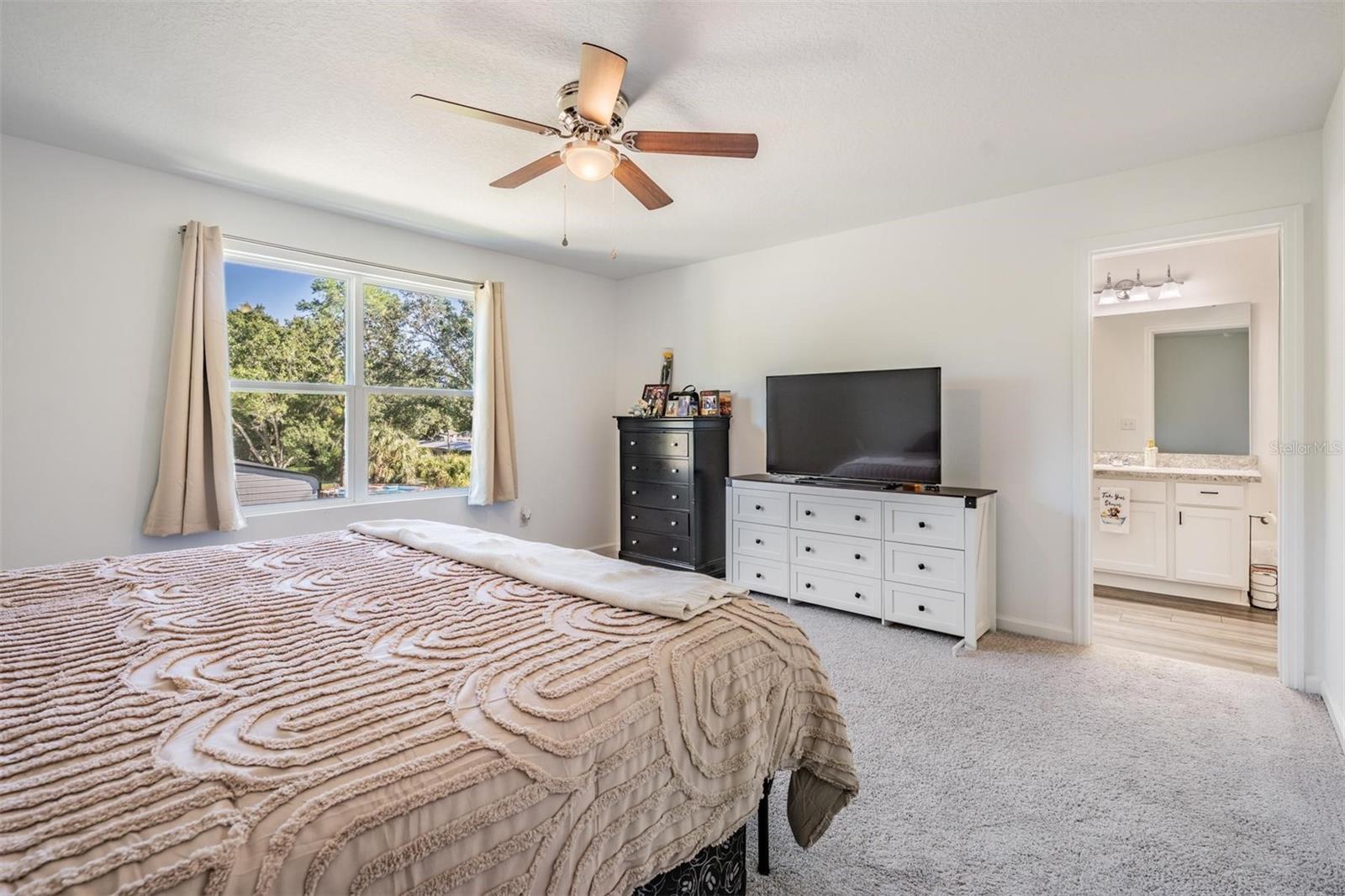 DUG CRK TWNHMS - Residential