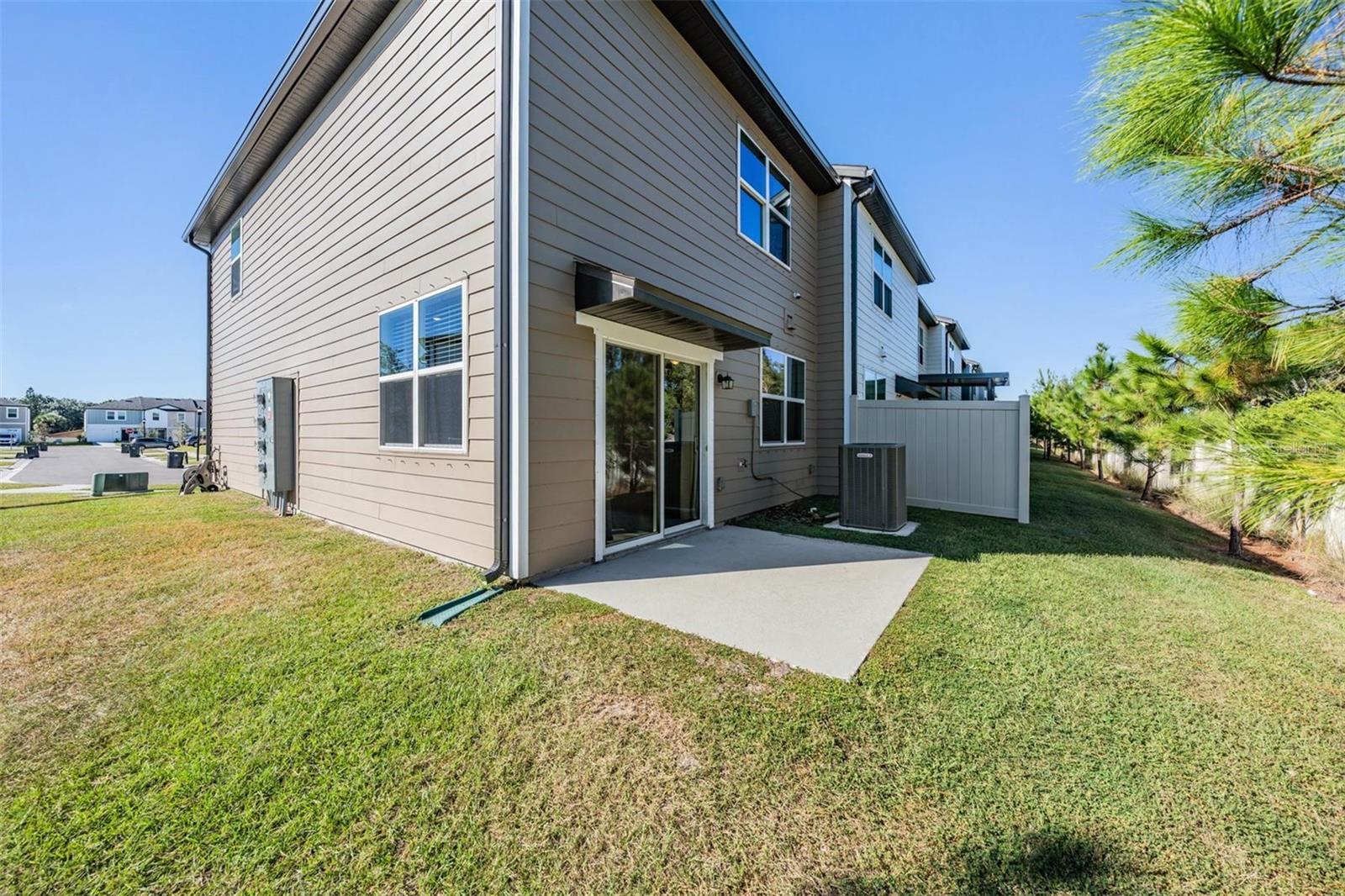 DUG CRK TWNHMS - Residential