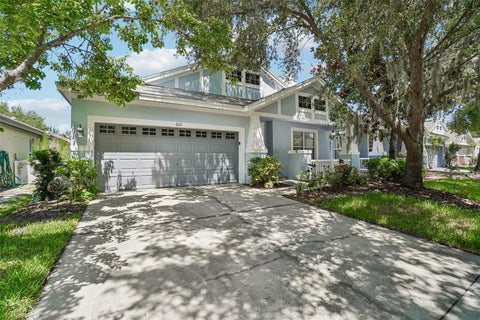 Photo of 6111 Gannetside Place, Lithia, FL 33547 (MLS # TB8533232)
