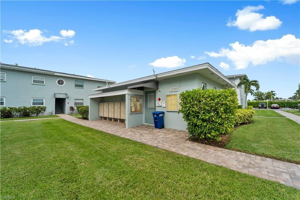 PALMS/WATERS EDGE - Residential