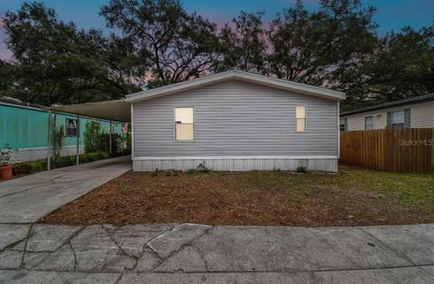 Manufactured Home in THONOTOSASSA FL 10609 BAY HILLS CIRCLE.jpg