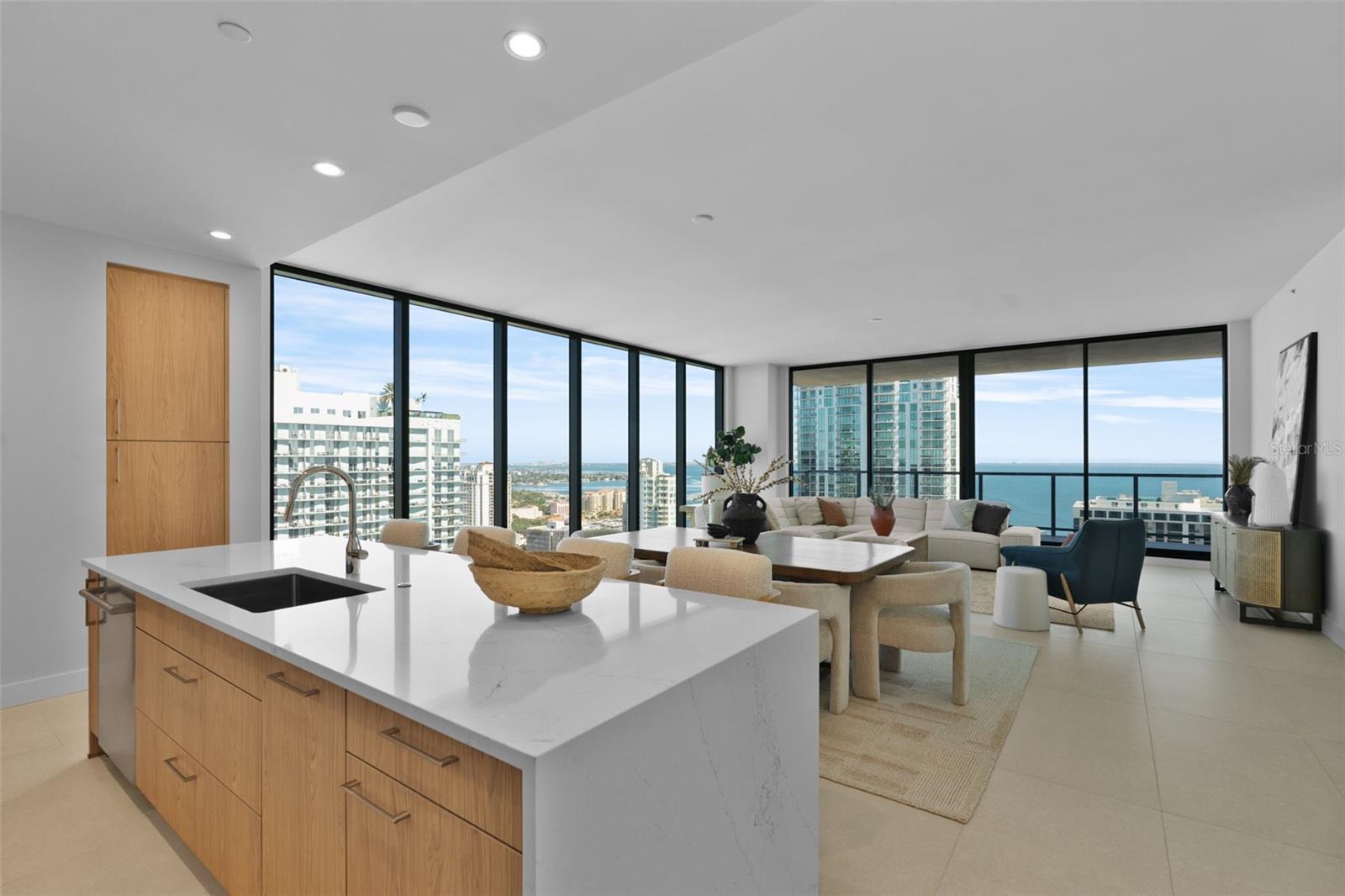 ART HOUSE - Residential