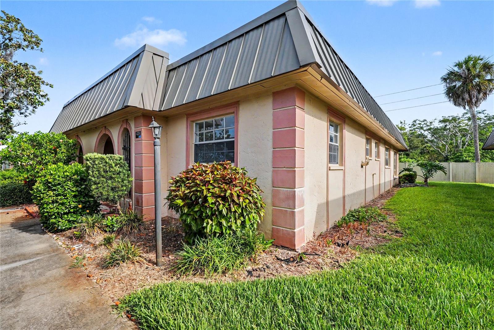 4135 STRATFORD DRIVE