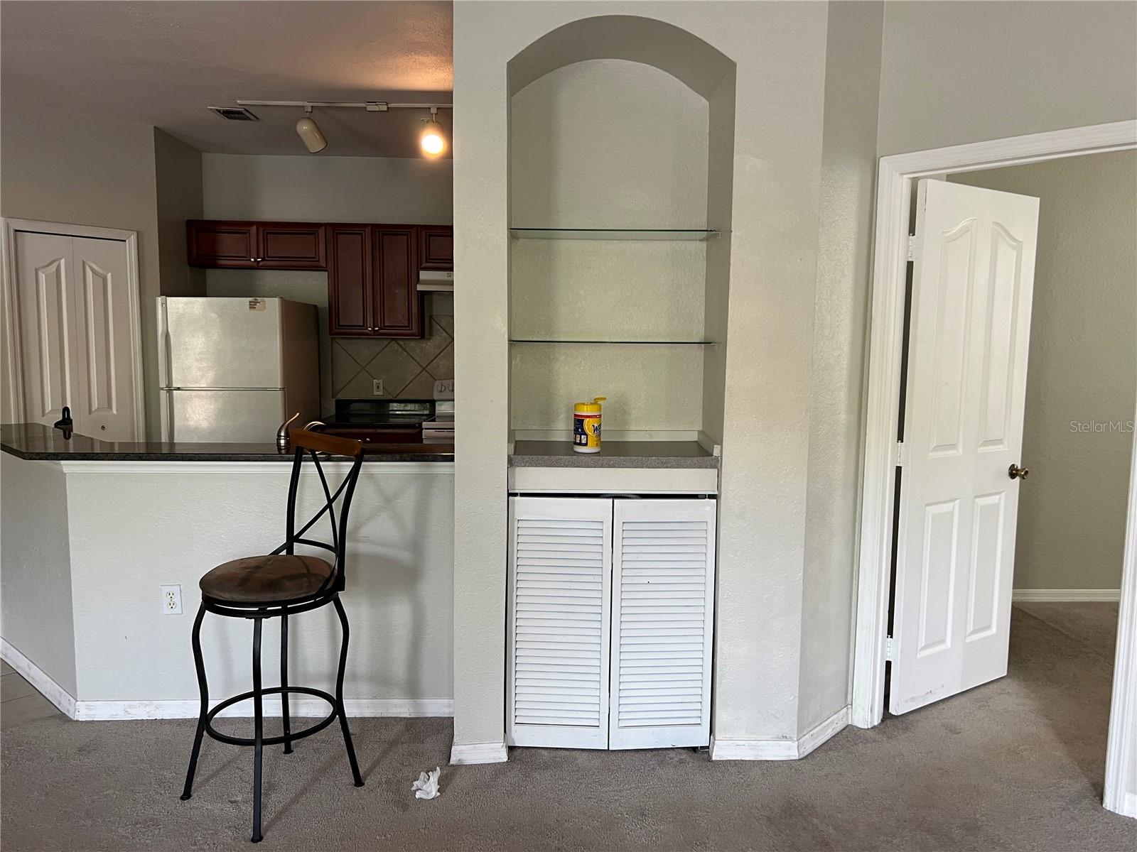 VISCONTI WEST - Residential Lease