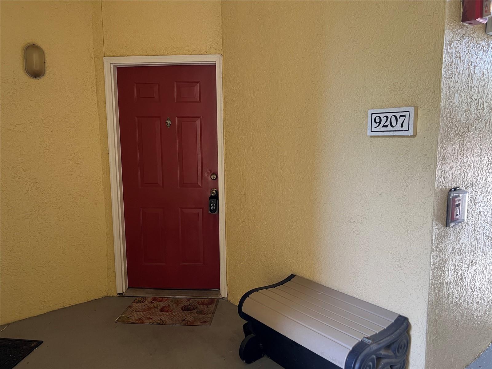 VISCONTI WEST - Residential Lease