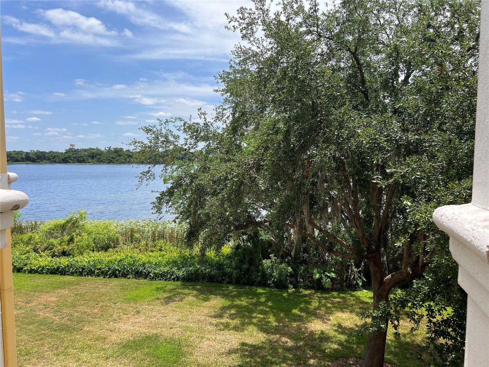 VISCONTI WEST - Residential Lease