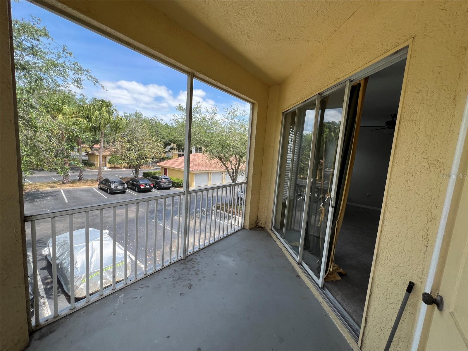 VISCONTI WEST - Residential Lease