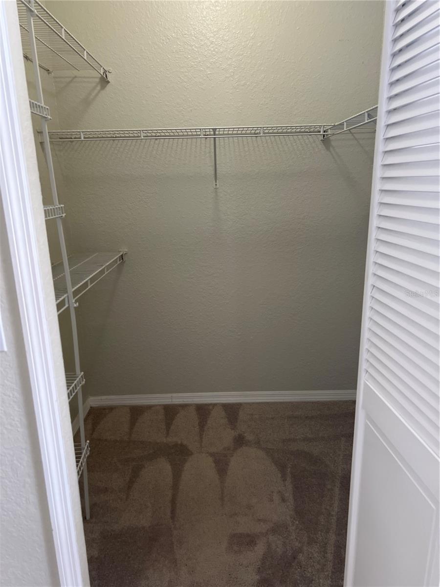 VISCONTI WEST - Residential Lease