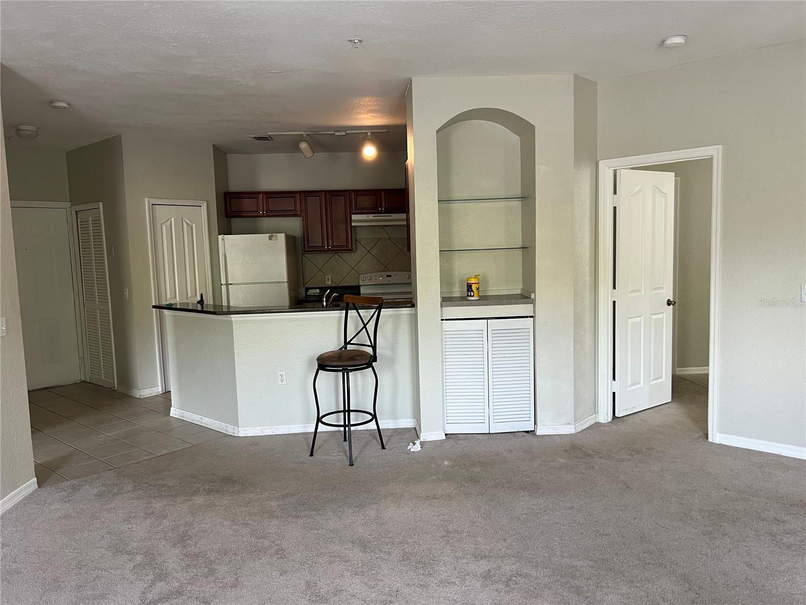 VISCONTI WEST - Residential Lease