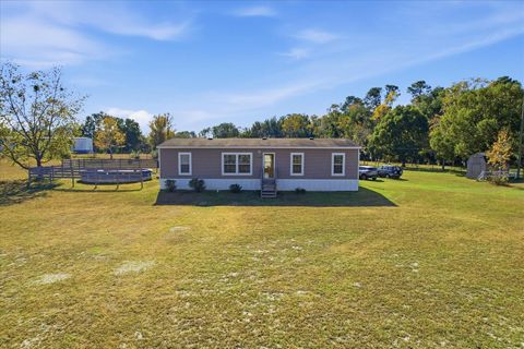 Tiny photo for 11490 N Wahoo Trail, Dunnellon, FL 34433 (MLS # OM713915)