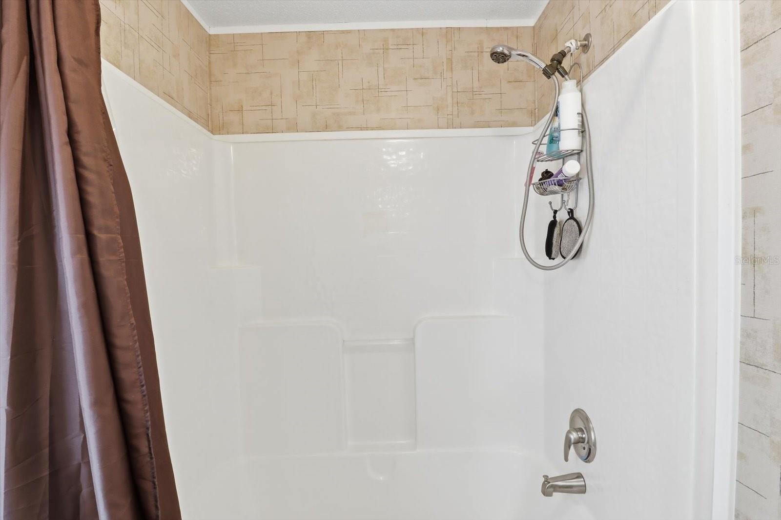 LAKE ROUSSEAU ACRES UNREC SUB - Residential