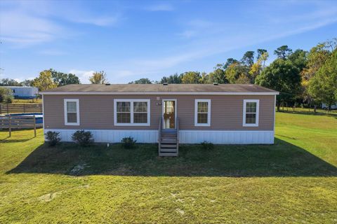 Tiny photo for 11490 N Wahoo Trail, Dunnellon, FL 34433 (MLS # OM713915)