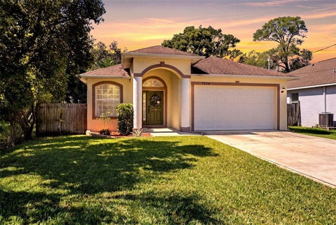 Photo of 7024 N Dakota Avenue, Tampa, FL 33604 (MLS # TB8557628)