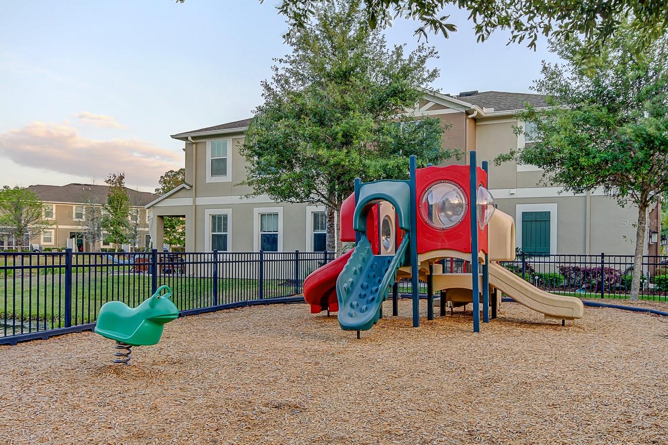 SOUTH HAMPTON - Residential