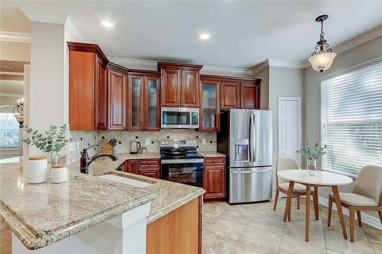 SOUTH HAMPTON - Residential