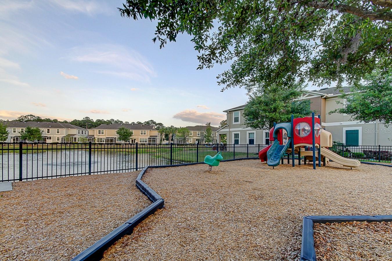 SOUTH HAMPTON - Residential