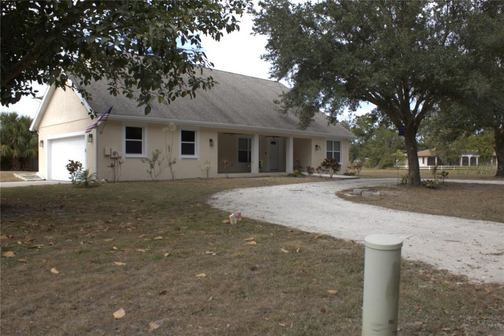 Photo of 950 136th Street NE, Bradenton, FL 34212 (MLS # A4673767)