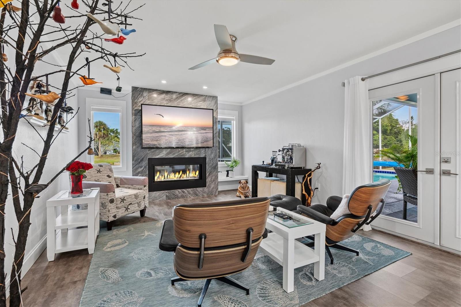 GLENBROOKE - Residential