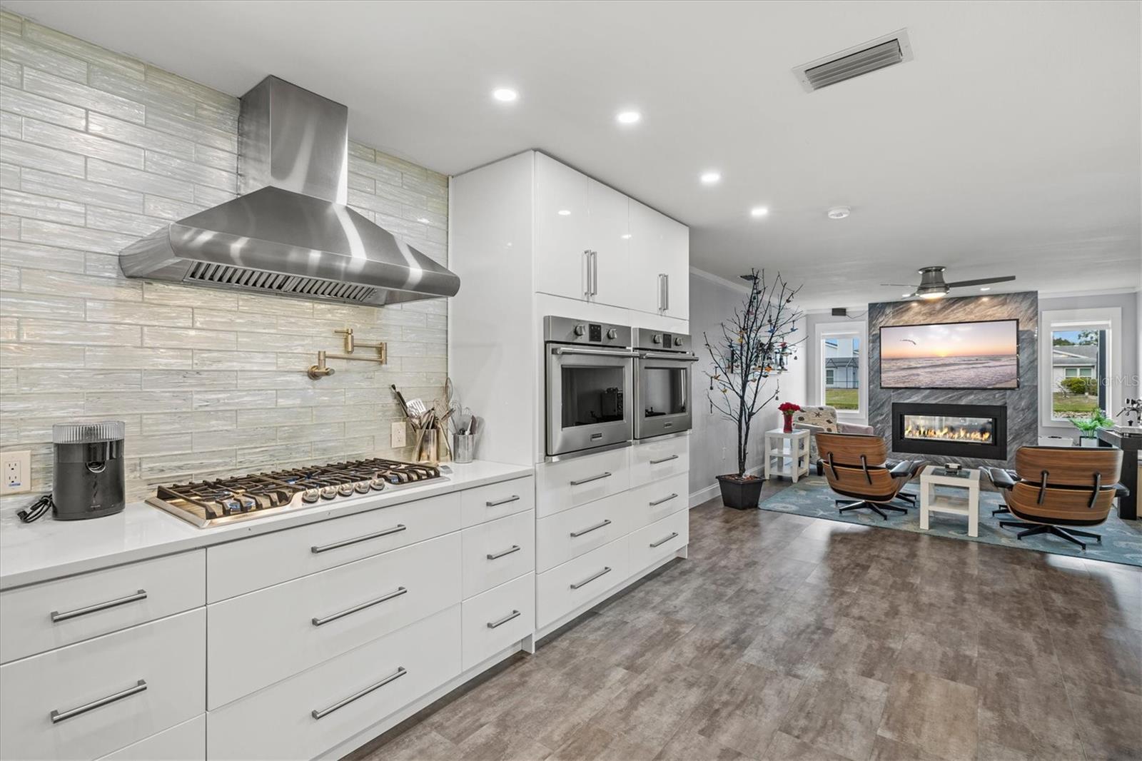 GLENBROOKE - Residential