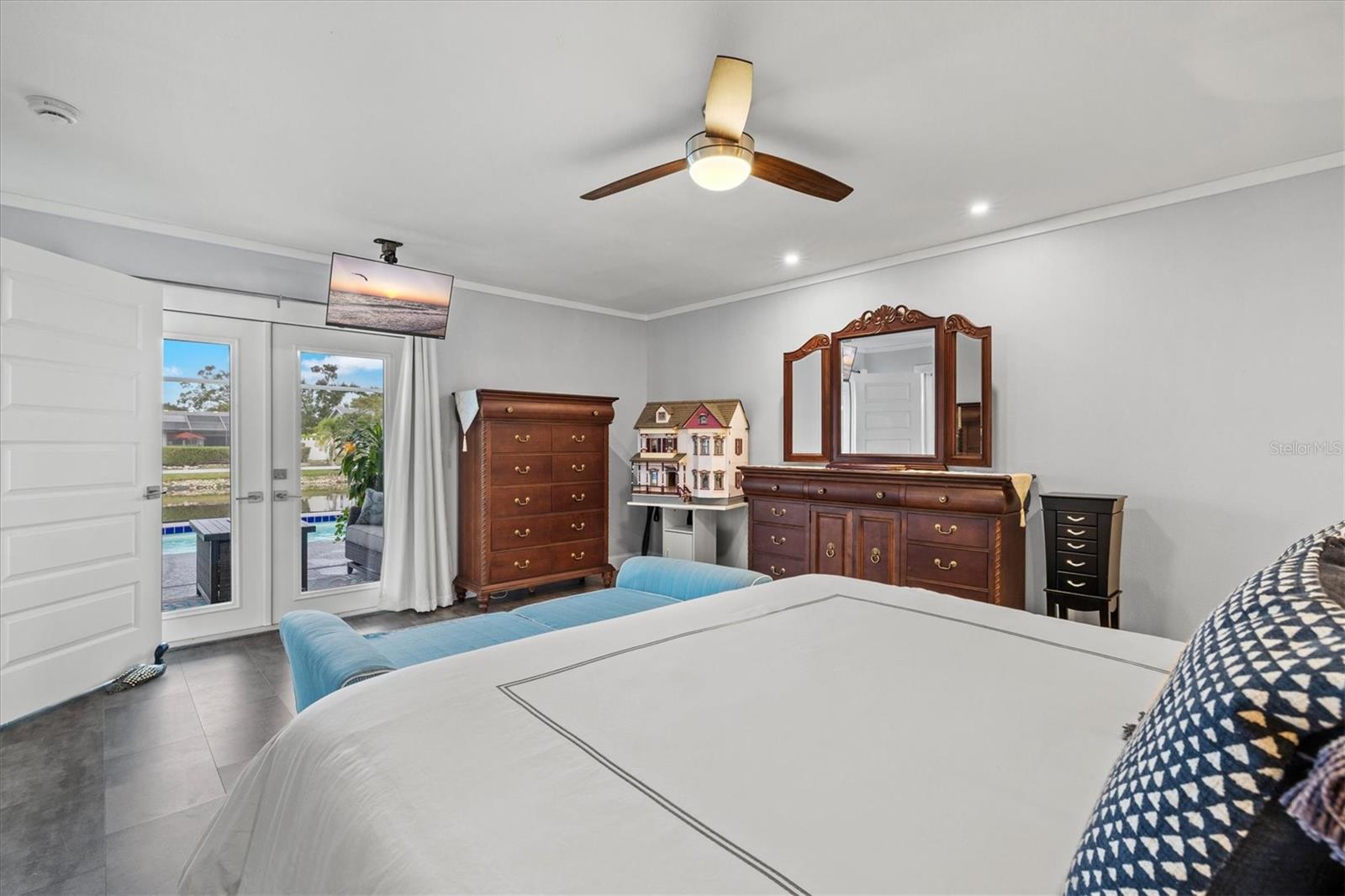 GLENBROOKE - Residential