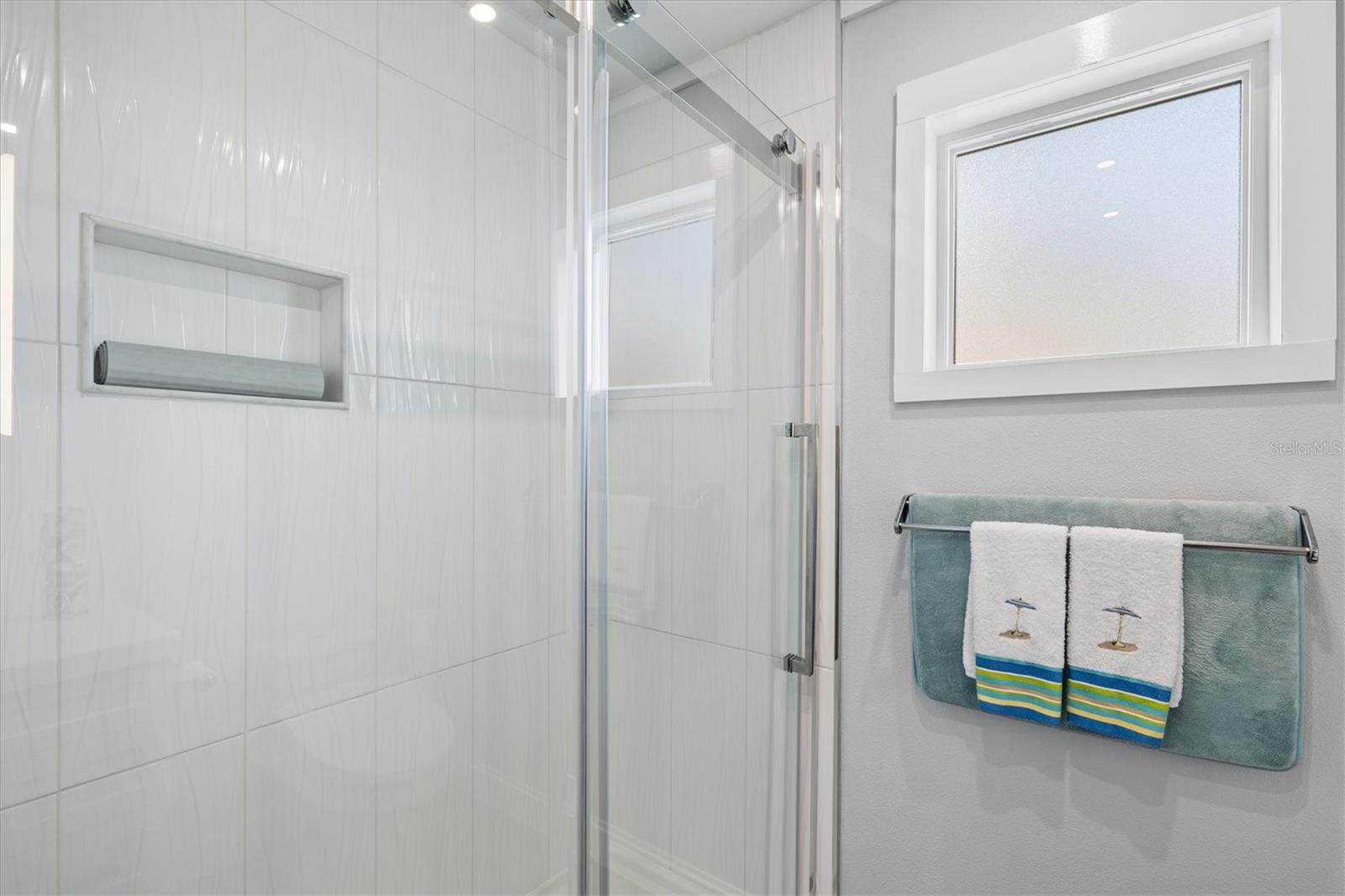 GLENBROOKE - Residential