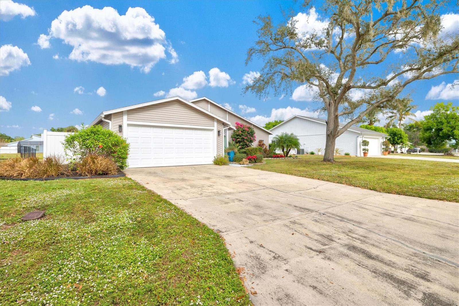 GLENBROOKE - Residential