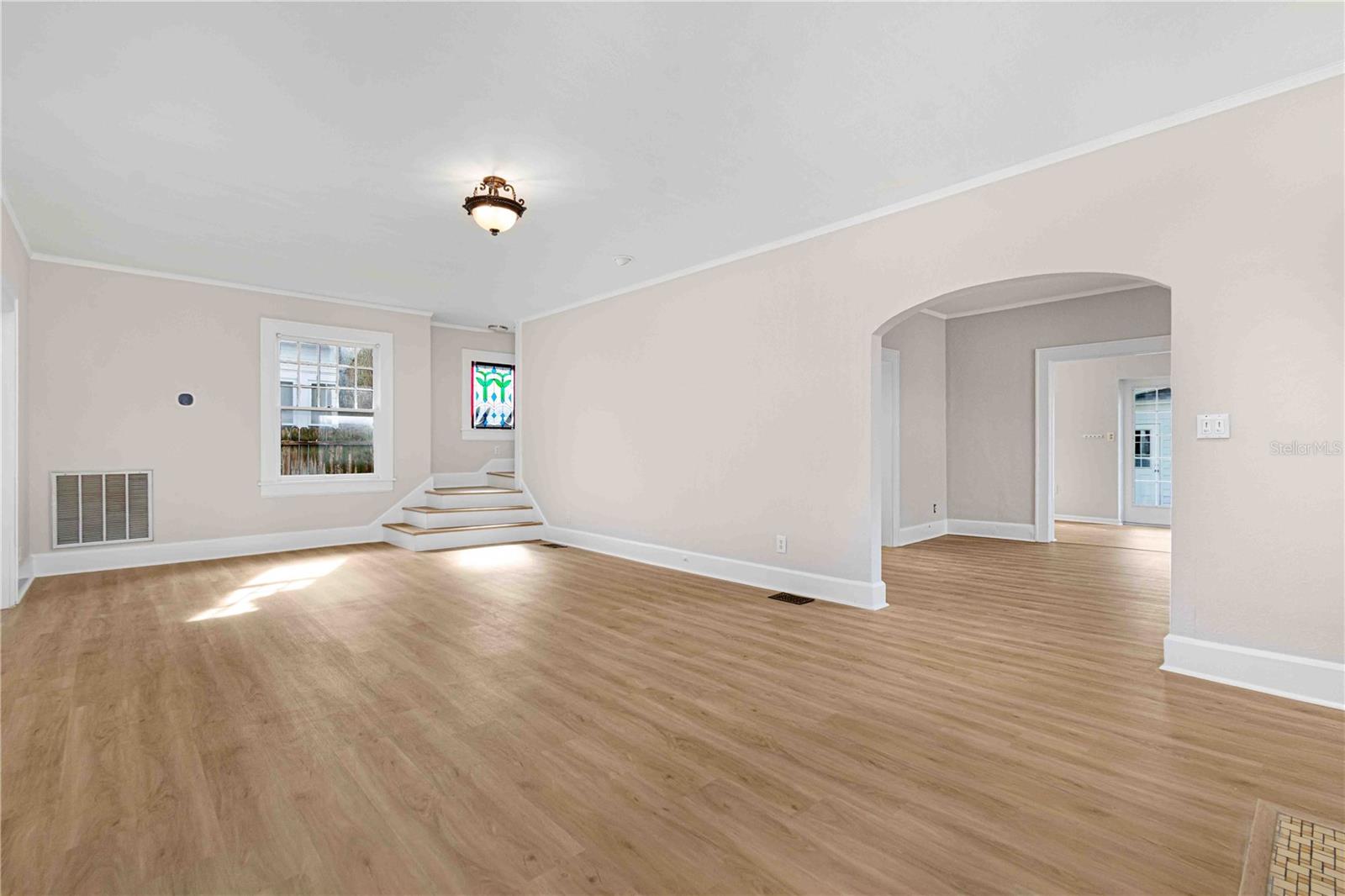 WOODLAWN - Residential Lease