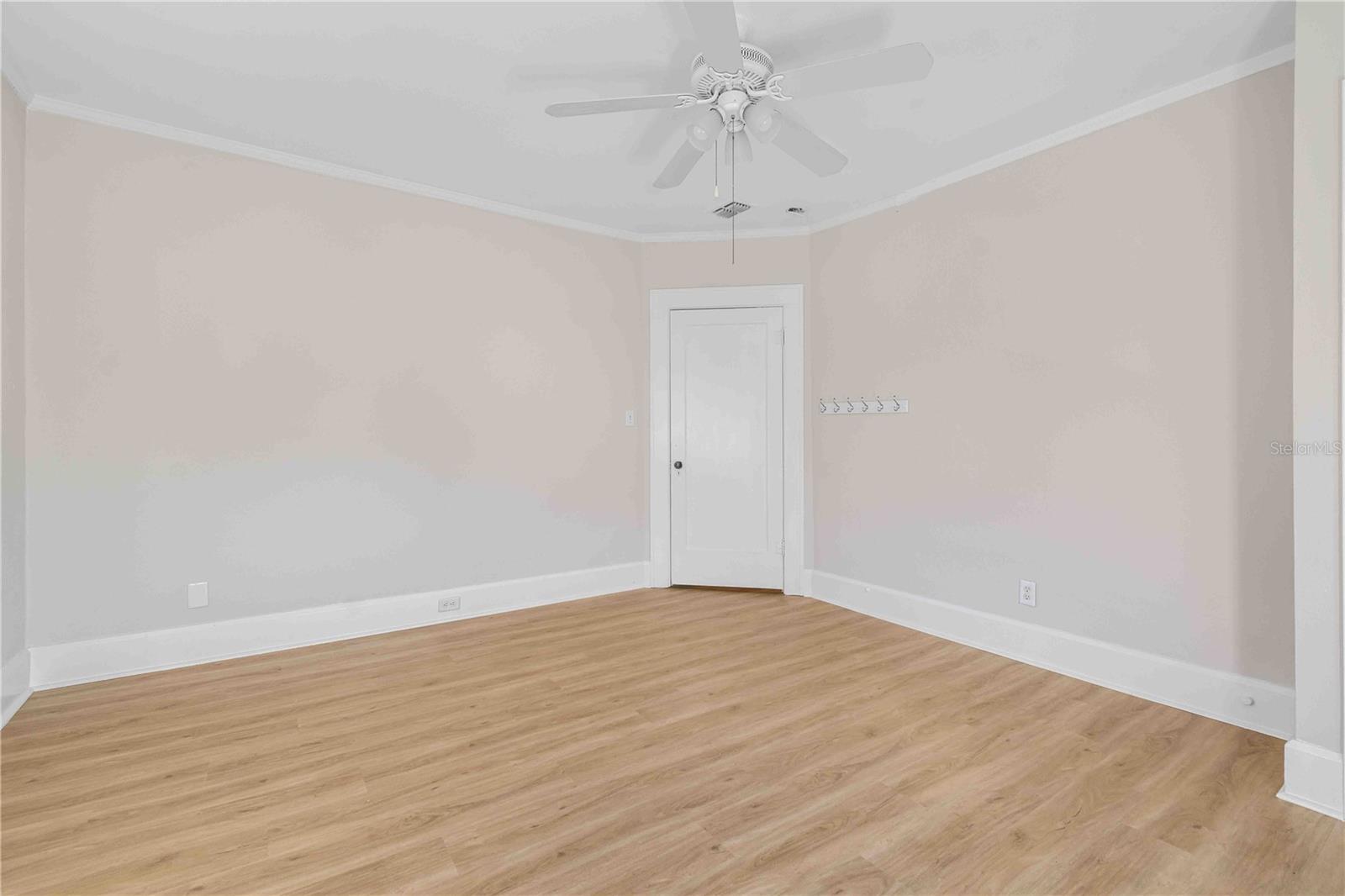 WOODLAWN - Residential Lease