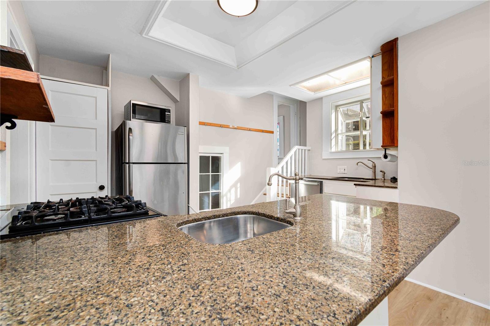 WOODLAWN - Residential Lease